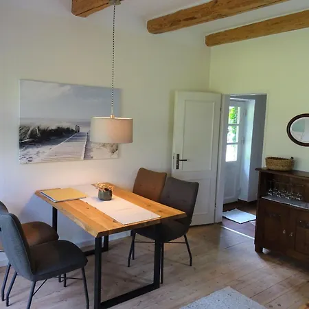 Holiday home Kleines Reethaus Johannsen - Mit Geschmackvoller Einrichtung Und Tollem Garten