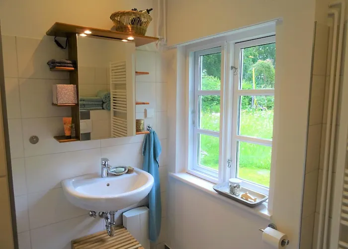 Kleines Reethaus Johannsen - Mit Geschmackvoller Einrichtung Und Tollem Garten Semesterbostad *